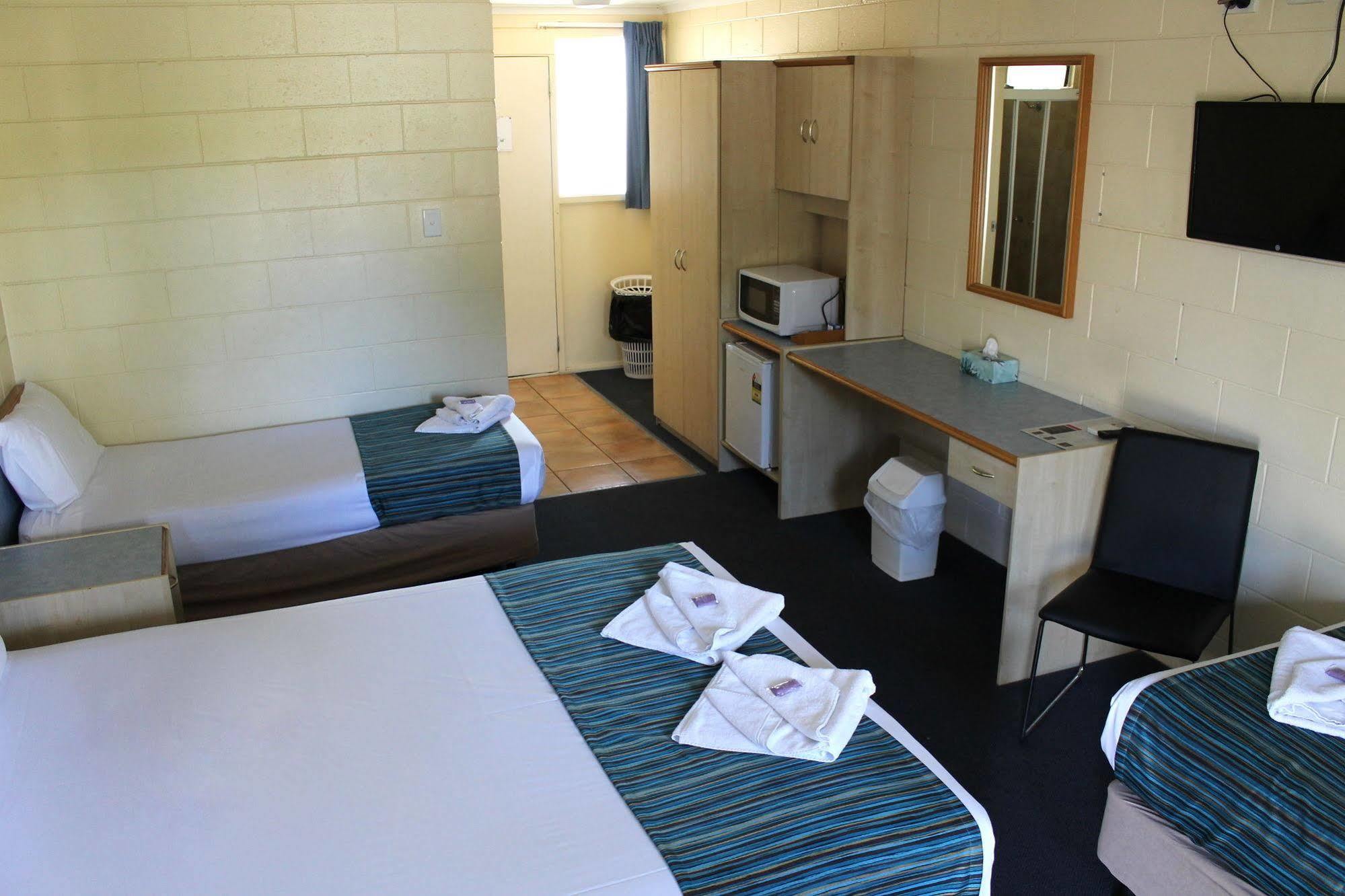 Rocky Glen Hotel Motel Gladstone Exterior foto